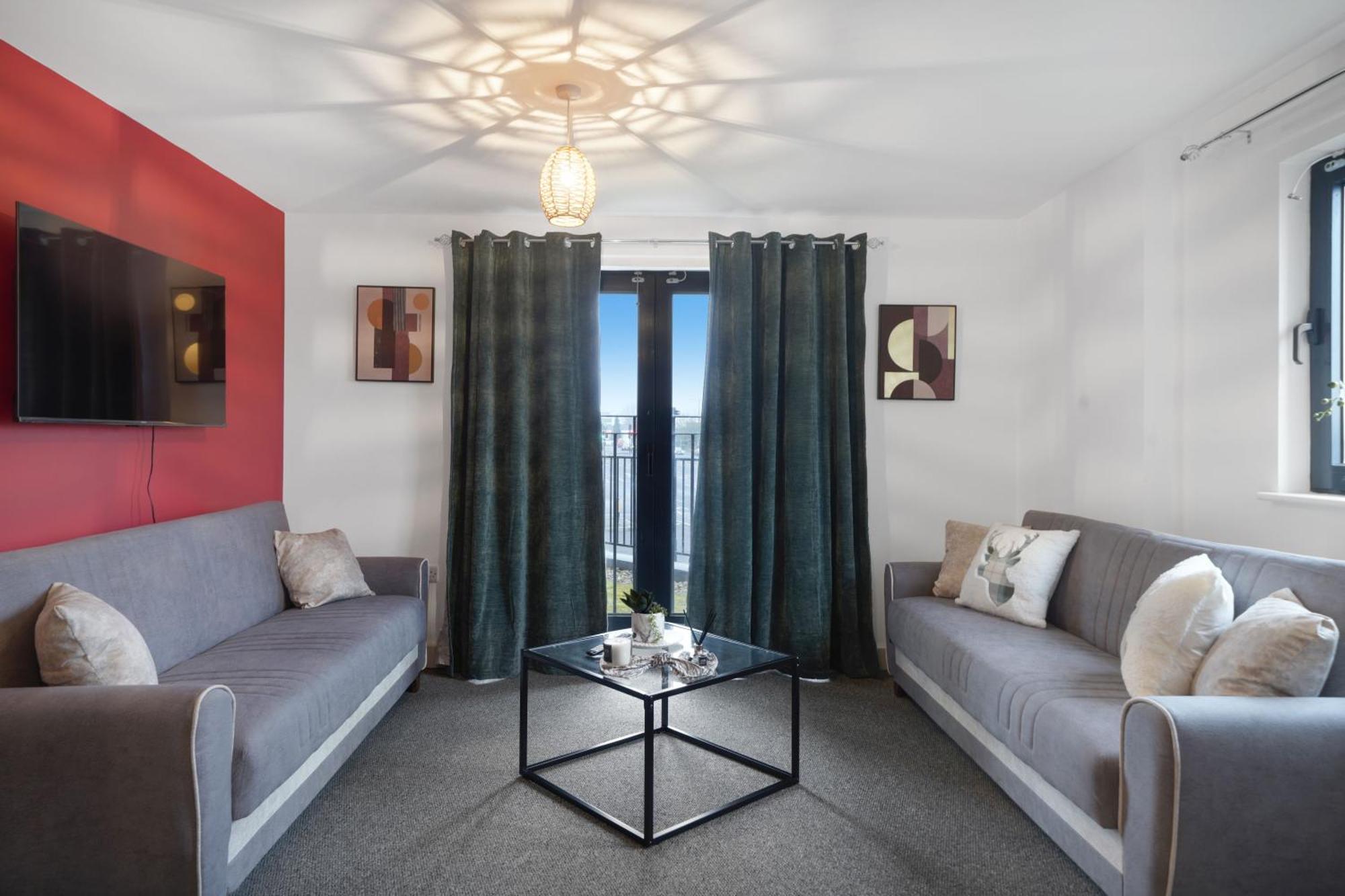 One And Two Bed Apartments Slough Near Heathrow 科恩布鲁克 外观 照片