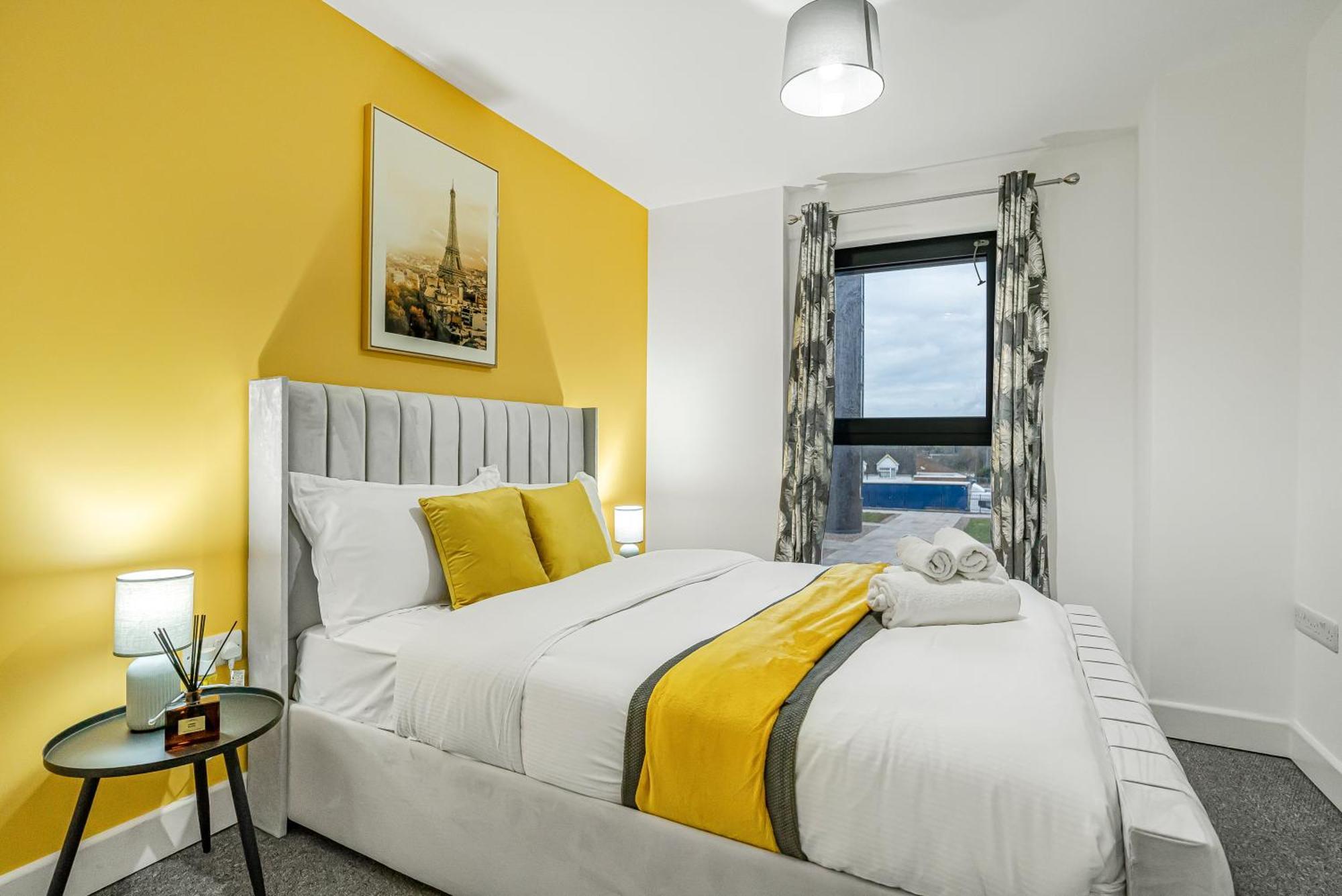 One And Two Bed Apartments Slough Near Heathrow 科恩布鲁克 外观 照片